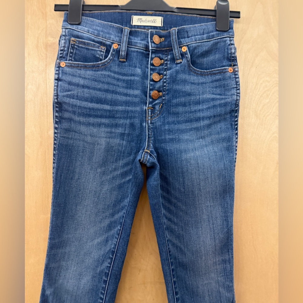 Madewell 10” High Rise Skinny Crop - Picture 11 of 16